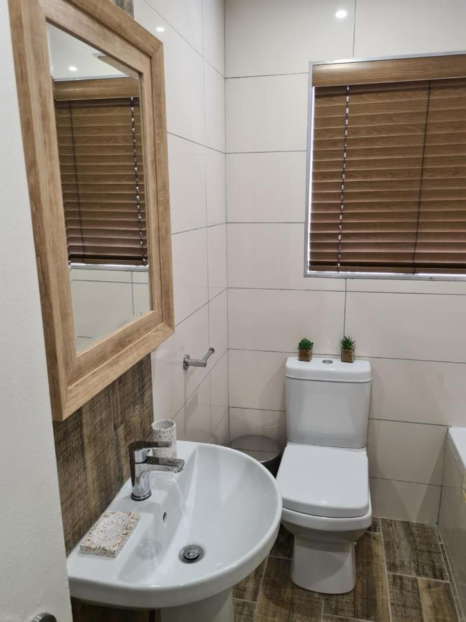 Villa Casa Lifestyle Mbombela Bagian luar foto
